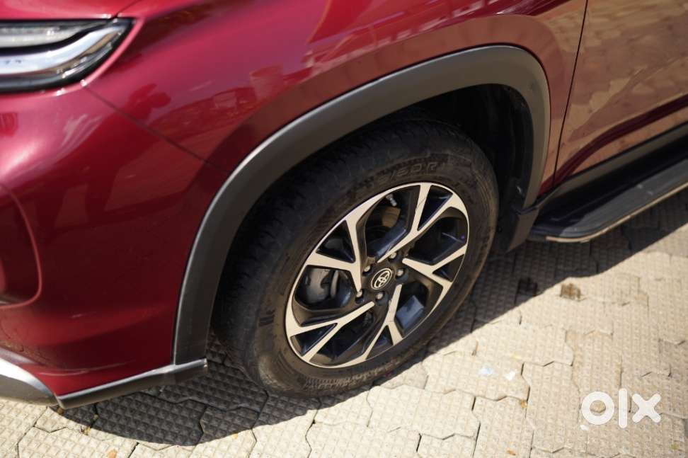 Toyota Urban Cruiser Hyryder 1.5 V Hybrid, 2022, Petrol