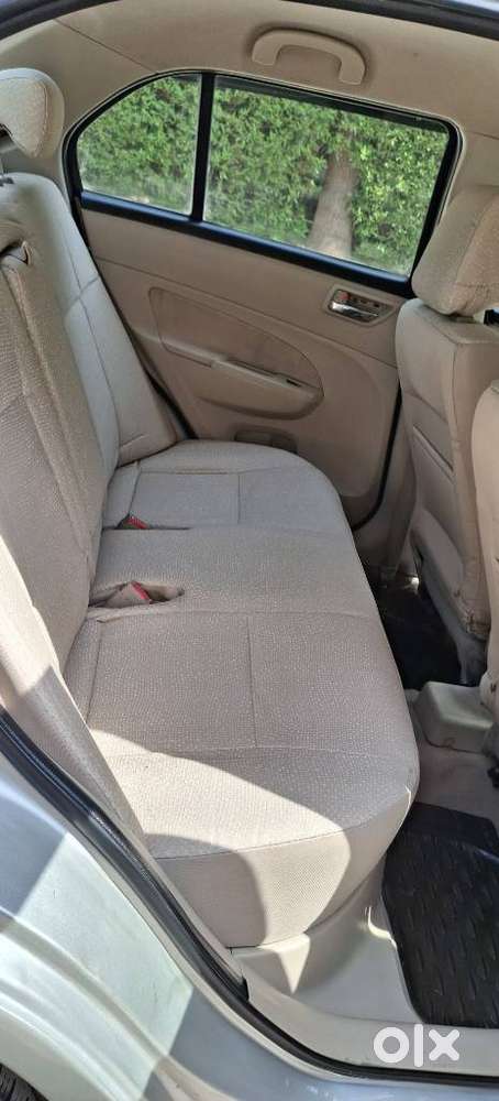 Maruti Suzuki Swift Dzire 1.2 Vxi Bsiv, 2014, Cng & Hybrids