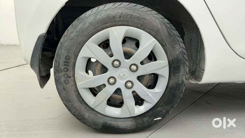 Hyundai Eon Magna +, 2017, Petrol