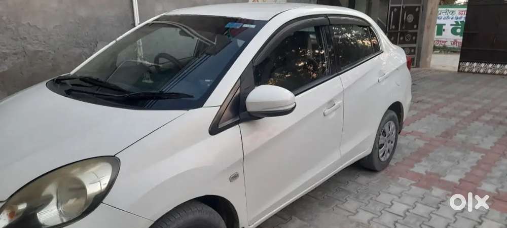 Honda Amaze 2016 Cng & Hybrids 110000 Km Driven