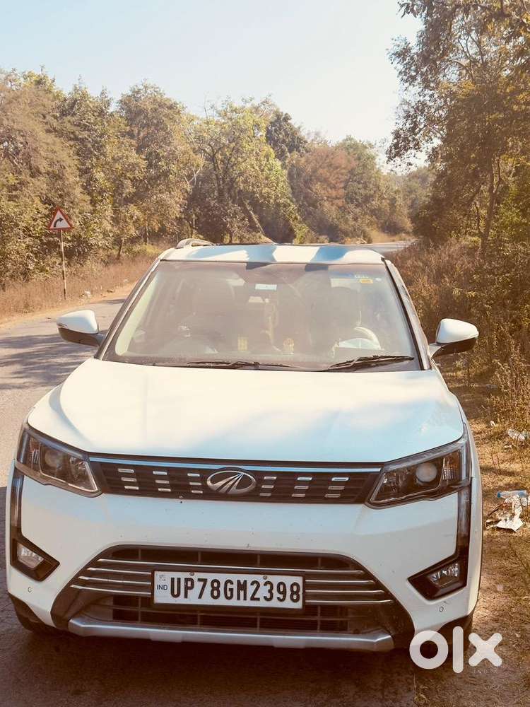 Mahindra Petrol Car 2021