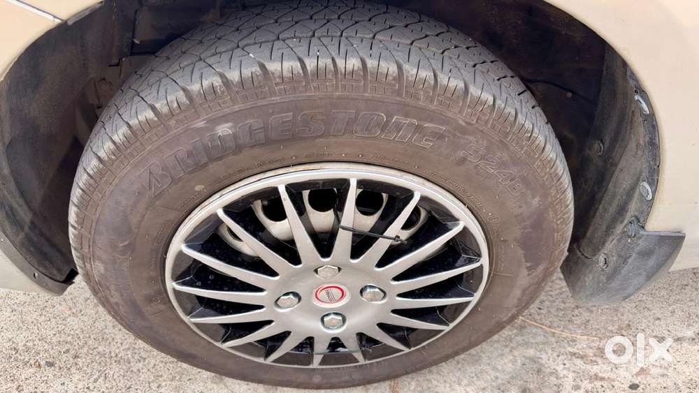 Maruti Suzuki Swift Lxi Optional-o, 2017, Petrol