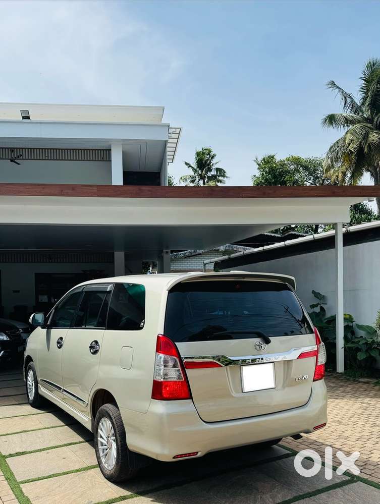 Toyota Innova Diesel 2012 Vx Orginal Kerala