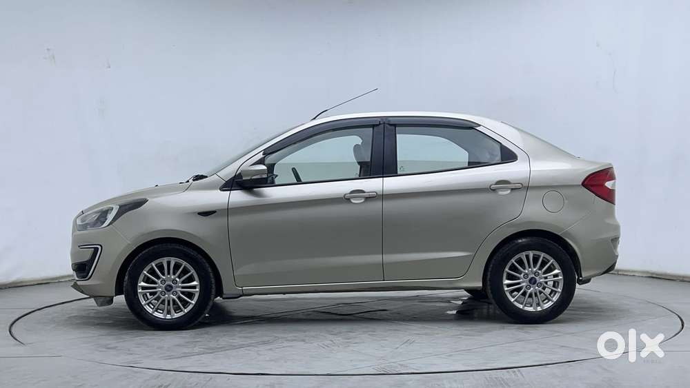 Ford Figo Aspire Titanium Automatic, 2018, Petrol