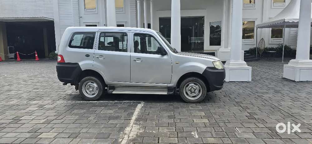Tata Sumo Grande Lx 2012 2.2 Dicore Engine Low Kilometer