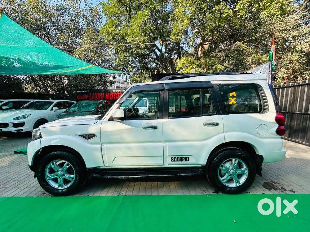 Mahindra Scorpio S10, 2016, Diesel