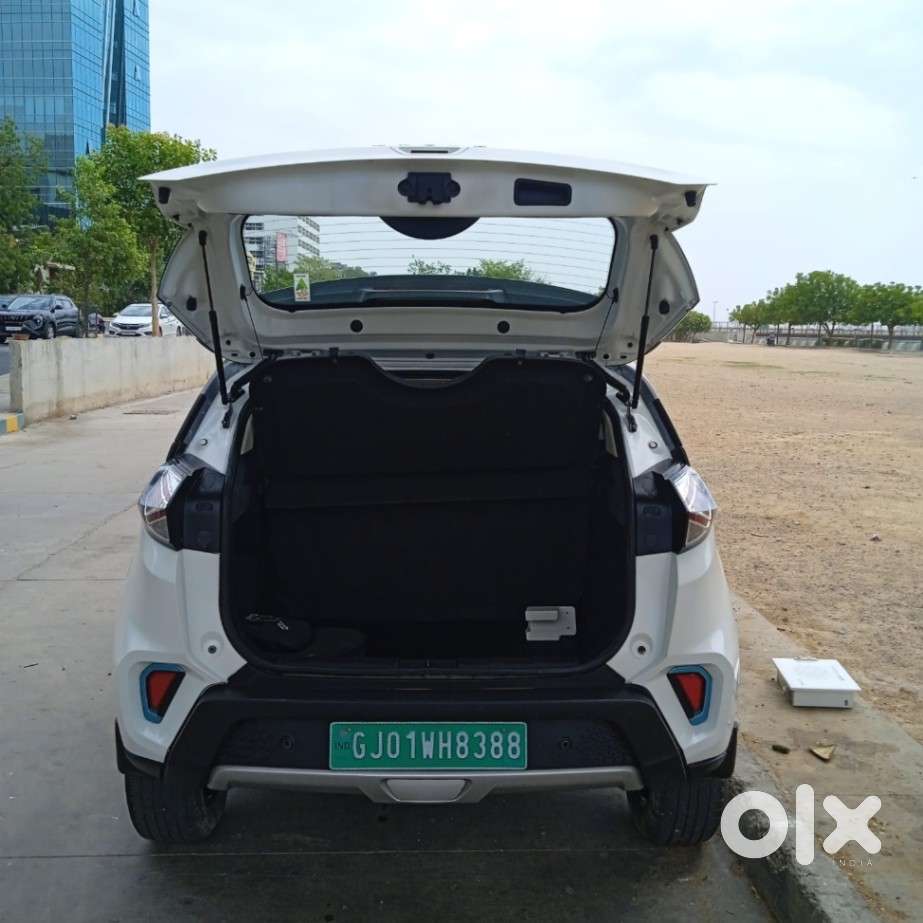 Tata Nexon Ev Xz Plus, 2022, Electric