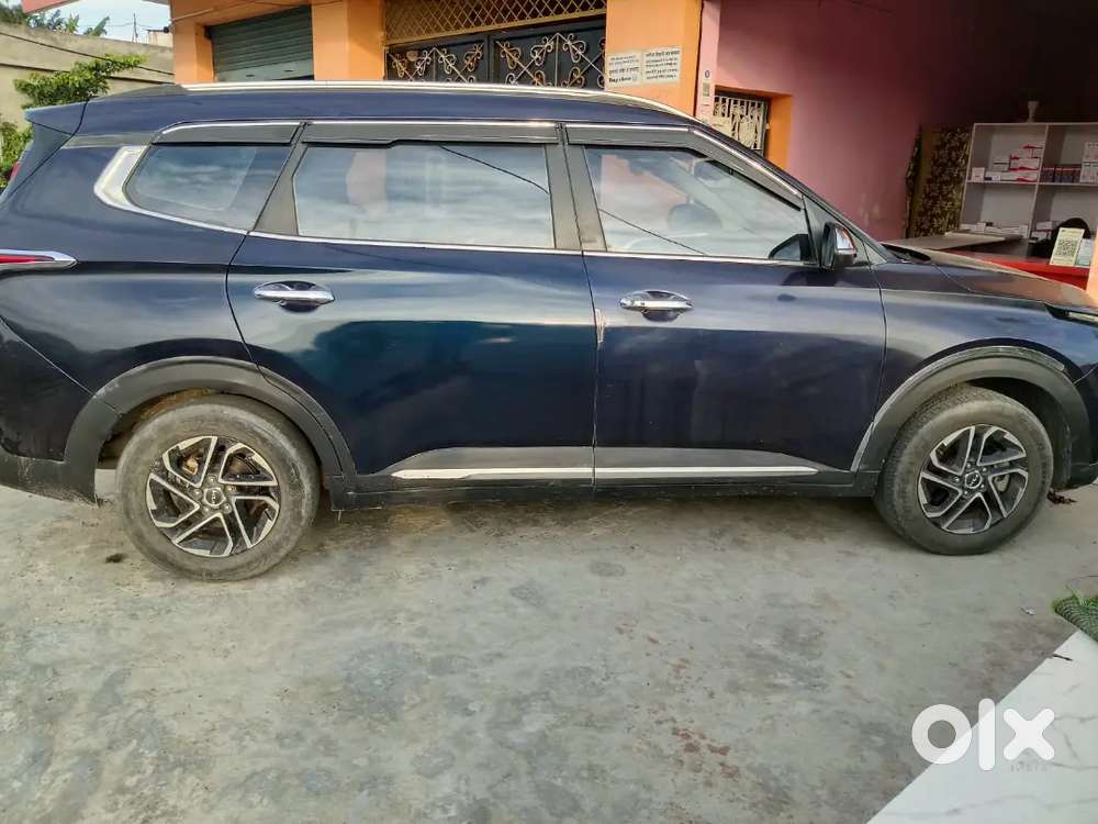 Kia Carens 1.5 Turbo 2023