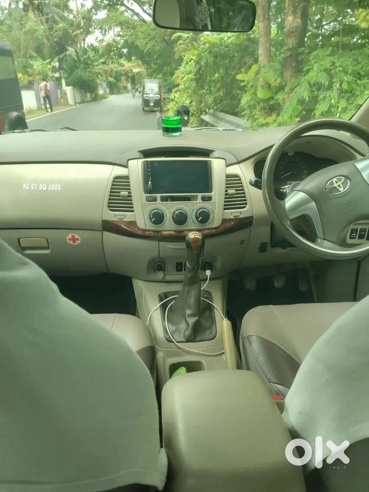 Toyota Innova Diesel 2014