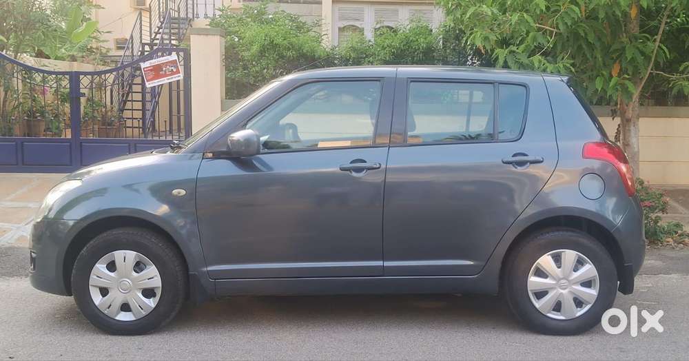 Maruti Suzuki Swift Vxi Optional, 2010, Petrol