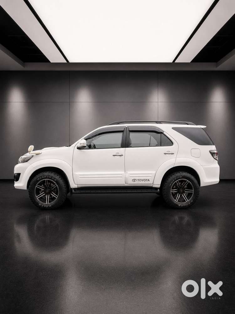 Toyota Fortuner 4x2 At, 2014, Diesel