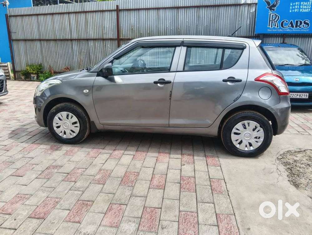 Maruti Suzuki Swift Lxi, 2015, Petrol