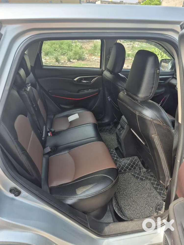 Maruti Suzuki Grand Vitara 2022 Petrol 13000 Km Driven Mint Condition