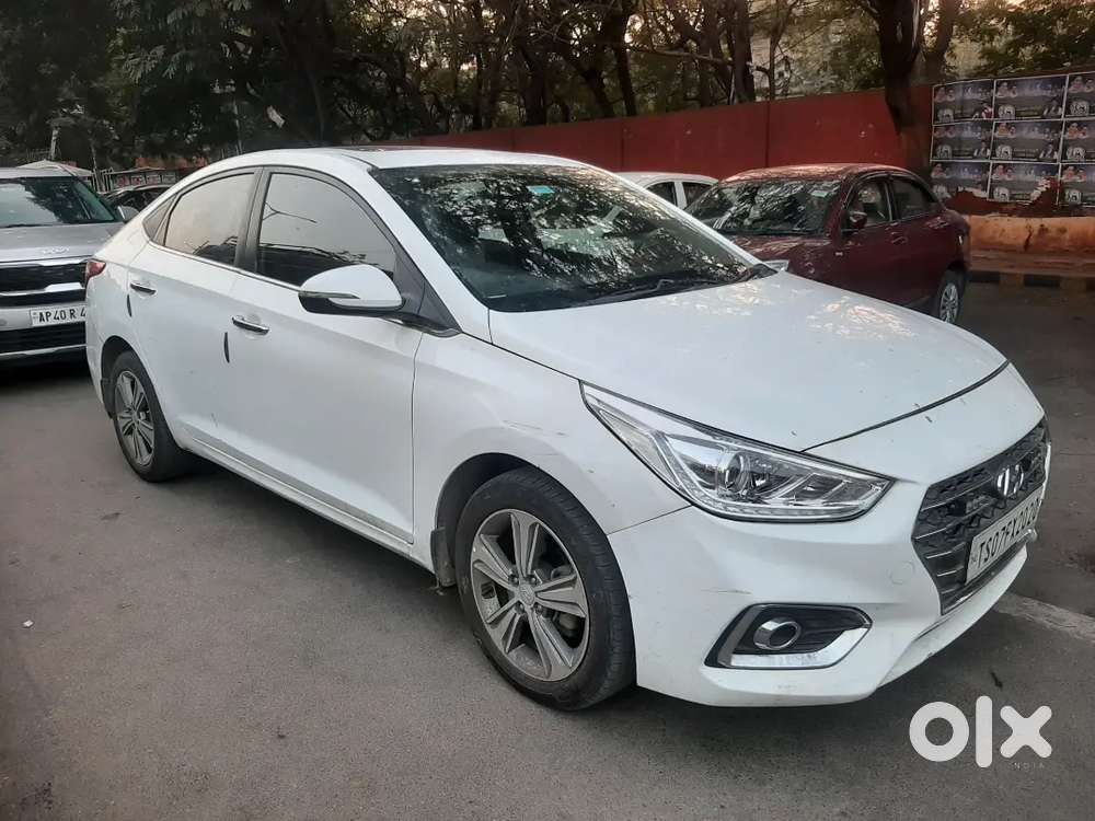 Hyundai Fluidic Verna 2017