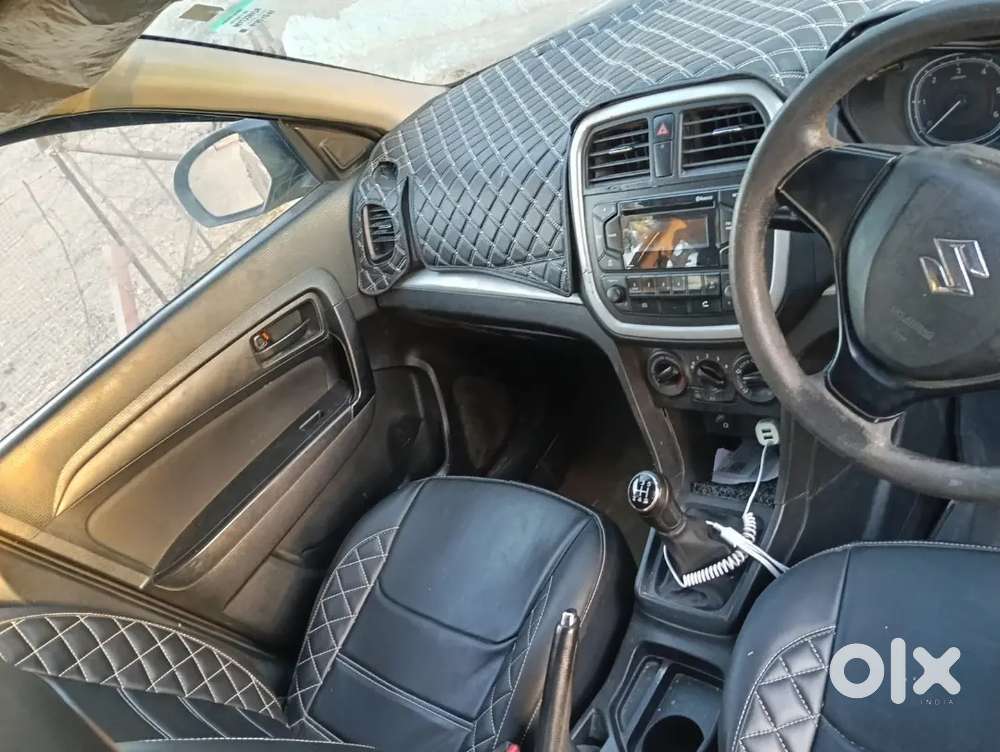 Maruti Suzuki Brezza 2019 
1st Owner Car Well Maintained And Clean