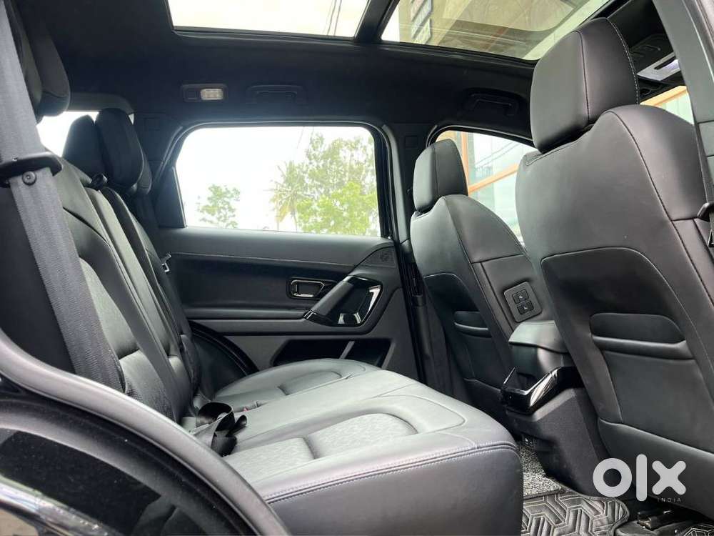 Tata Safari 2.0 Xza Plus 6 S Dark Edition, 2023, Diesel