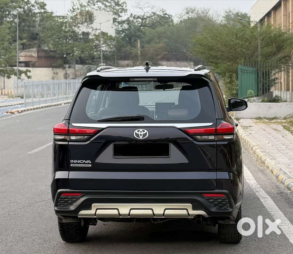 Toyota Innova Hycross 2.0 Gx 7 Str, 2025, Petrol