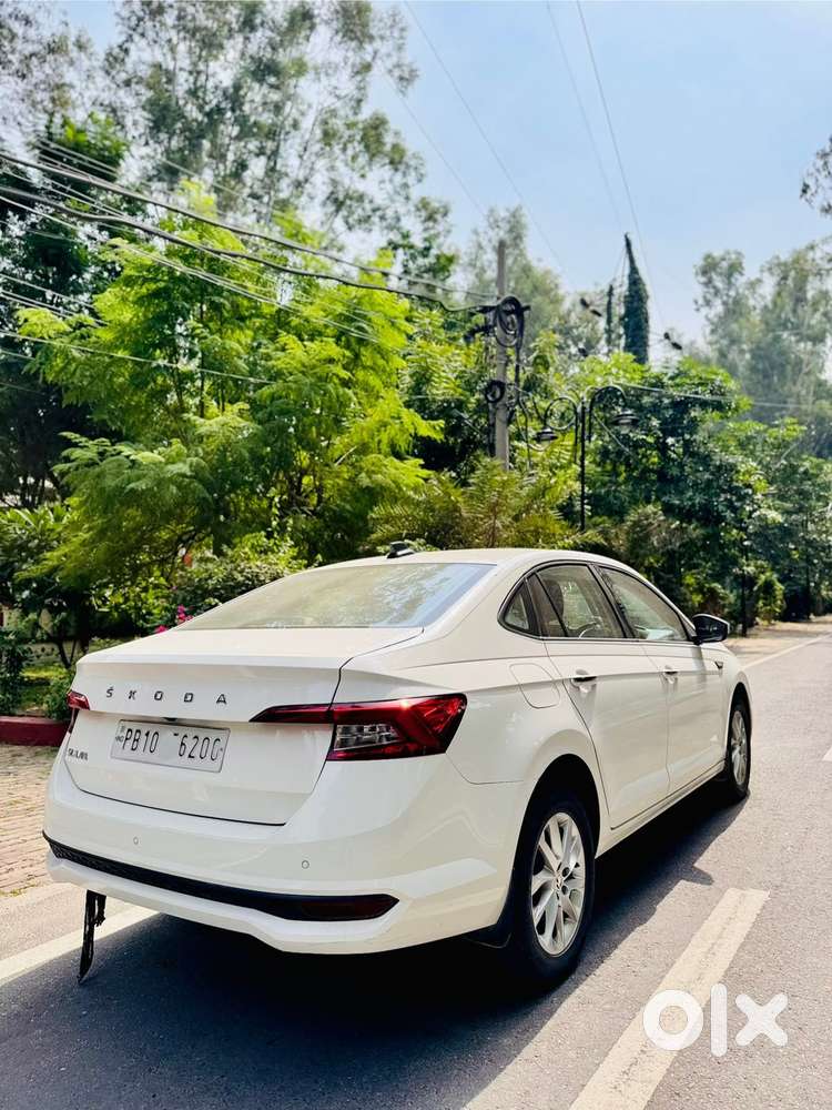 Skoda Slavia Ambition 1.0l Tsi Mt, 2023, Petrol
