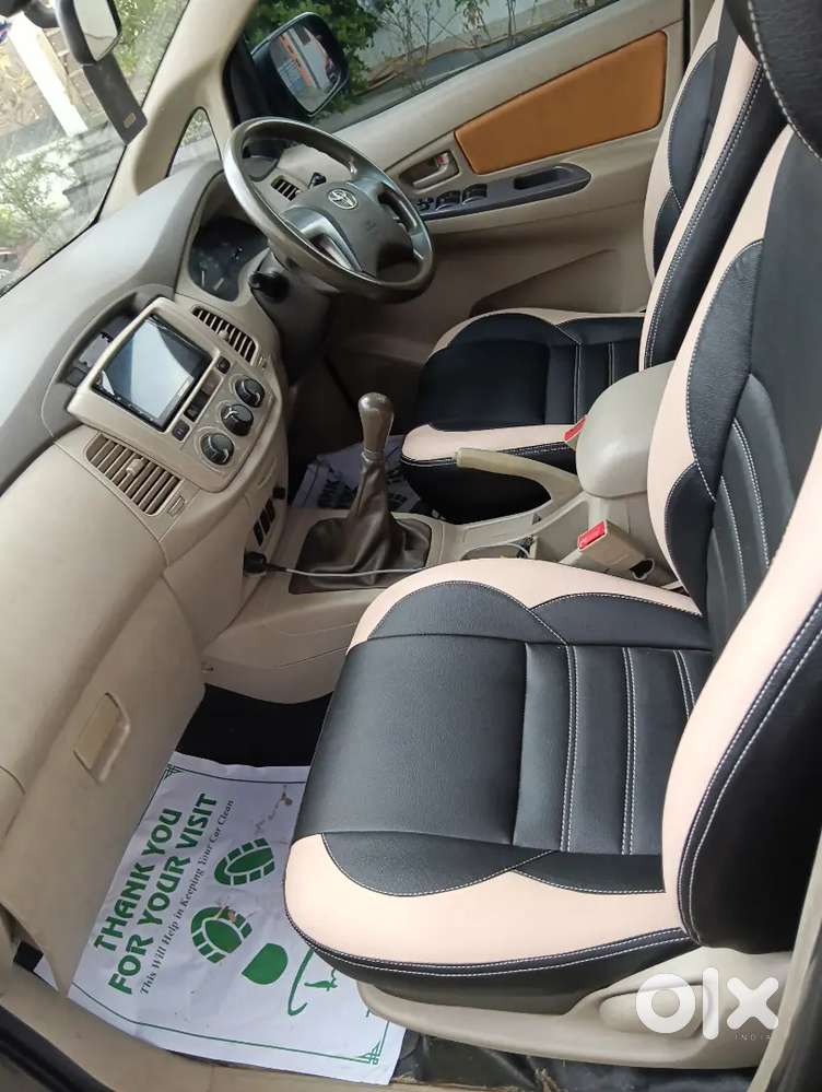 Toyota Innova Crysta 2014 Model Diesel Variant