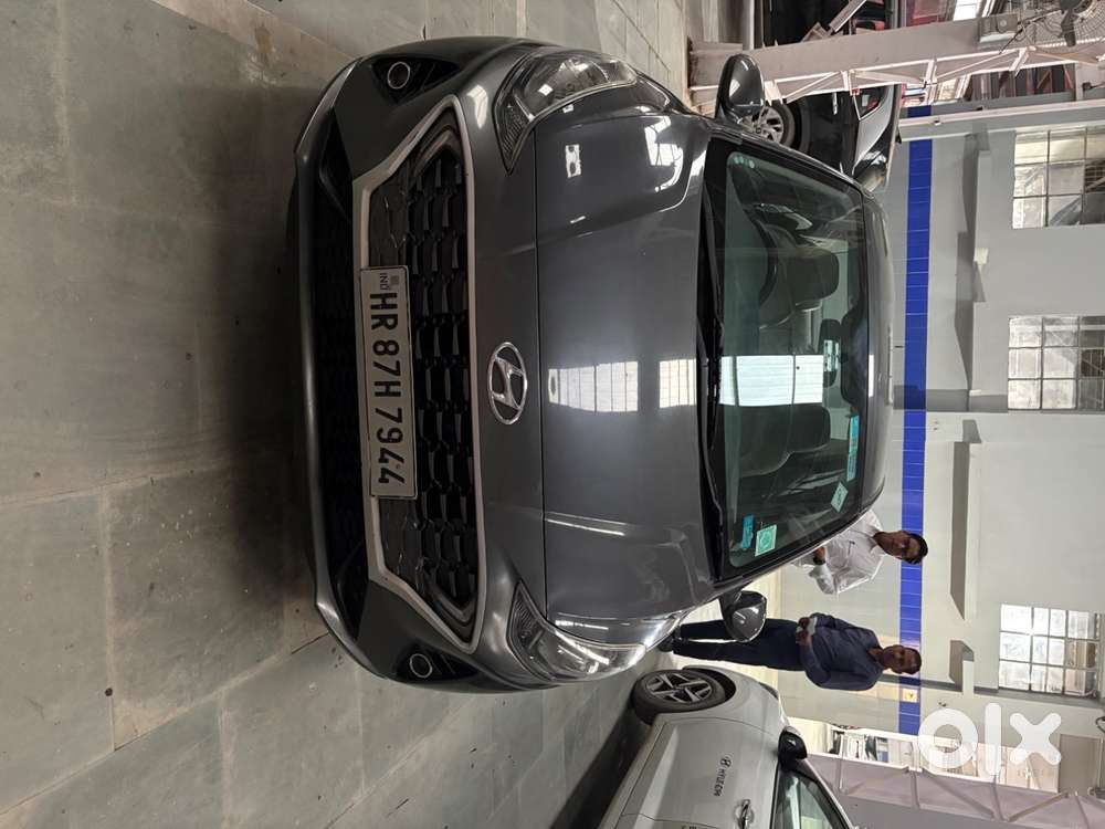 Hyundai Aura 2022 Cng Car
