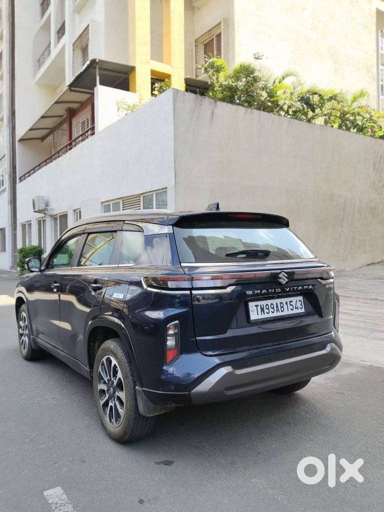 Maruti Suzuki Grand Vitara 1.5 Alpha Plus Intelligent Hybrid Ecvt, 2..