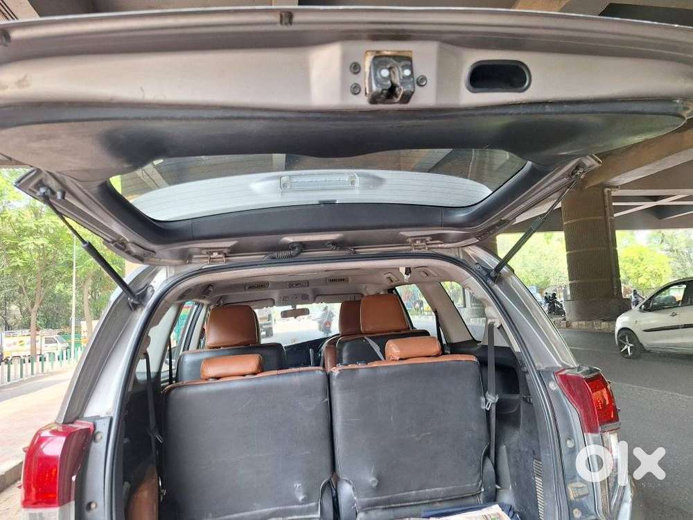 Toyota Innova Crysta 2.8 Gx At 7 Str, 2019, Diesel