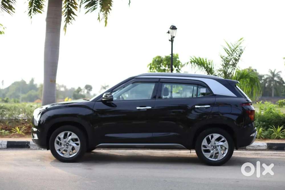 Full Option Hyundai Creta 2023 Petrol 28800 Km Driven