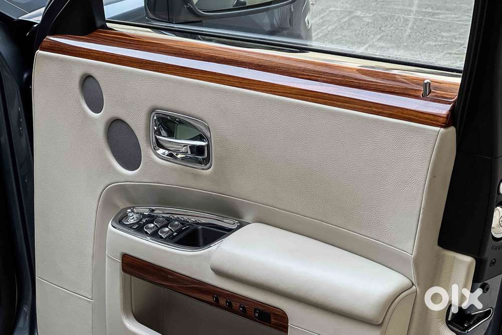 Rolls-royce Ghost Standard, 2011, Petrol