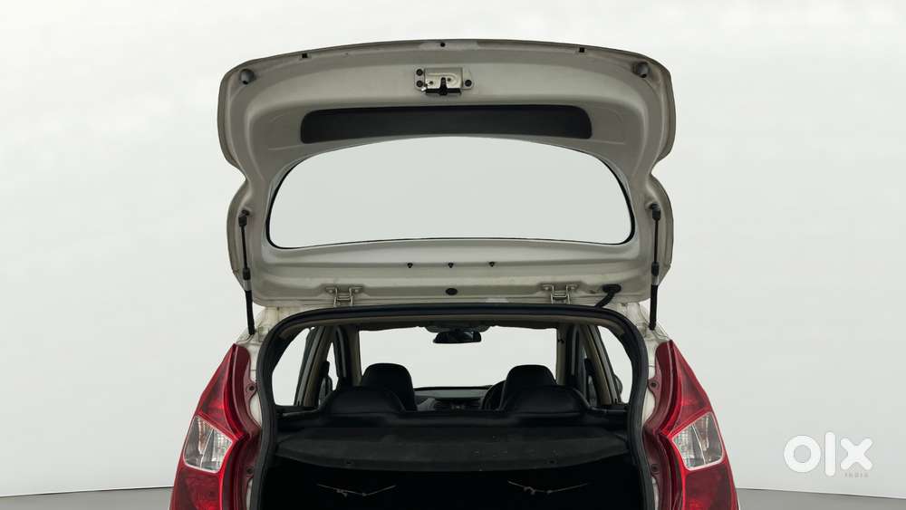 Hyundai Eon Magna +, 2013, Petrol