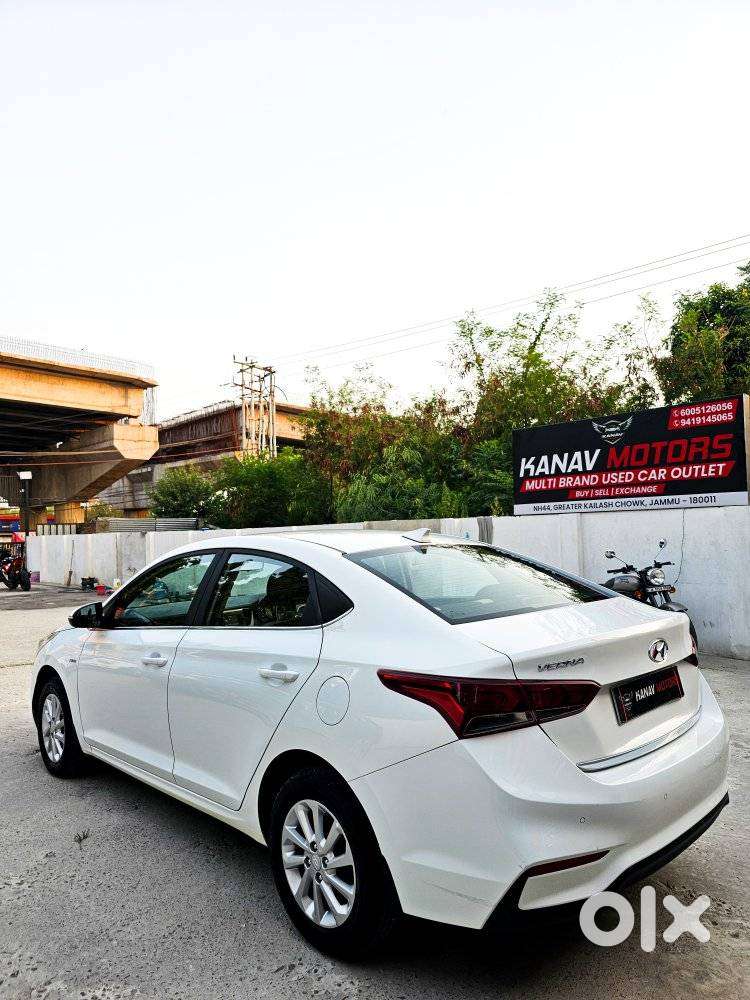 Hyundai Verna Vtvt 1.6 At Ex, 2018, Petrol