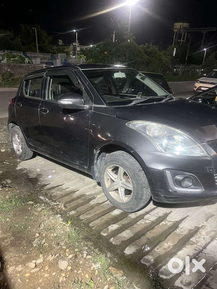 Maruti Suzuki Swift Vxi Optional, 2017, Petrol