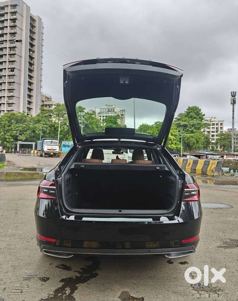 Skoda Superb 2.0 L&k Tsi At, 2024, Petrol