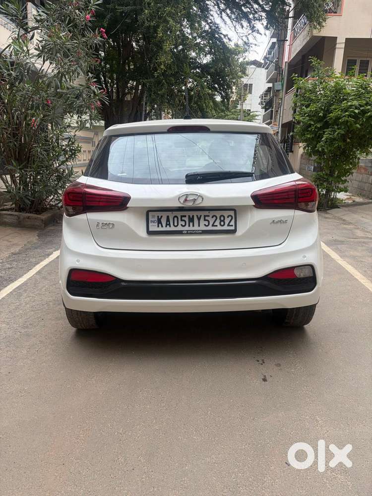 Hyundai I20 Asta (o) 1.2 Mt, 2019, Petrol