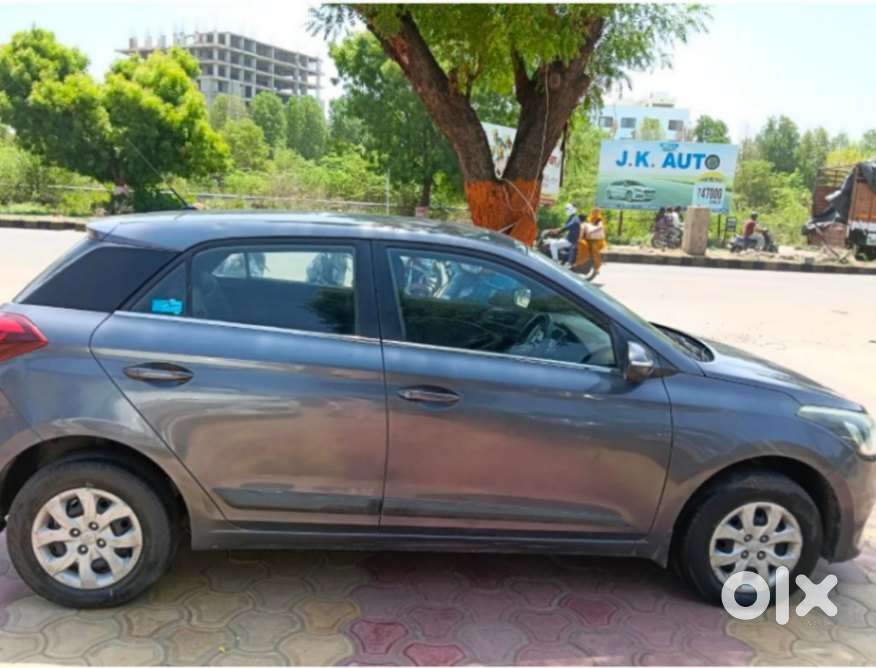 Hyundai I20 Petrol Spotz, 2017, Petrol