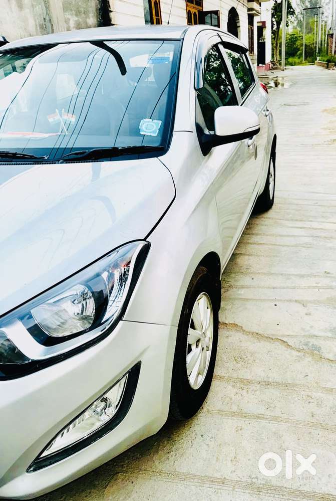 Hyundai I20 2010-2012 1.2 Sportz, 2012, Petrol