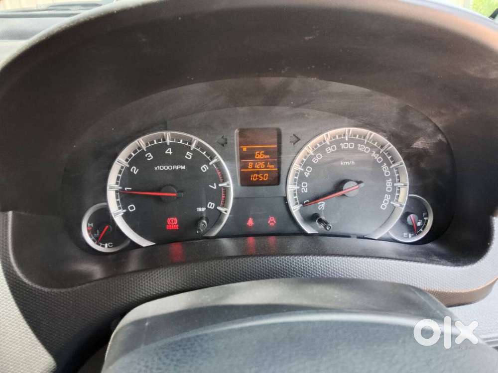 Maruti Suzuki Swift Vxi 1.2 Abs Bs-iv, 2015, Petrol