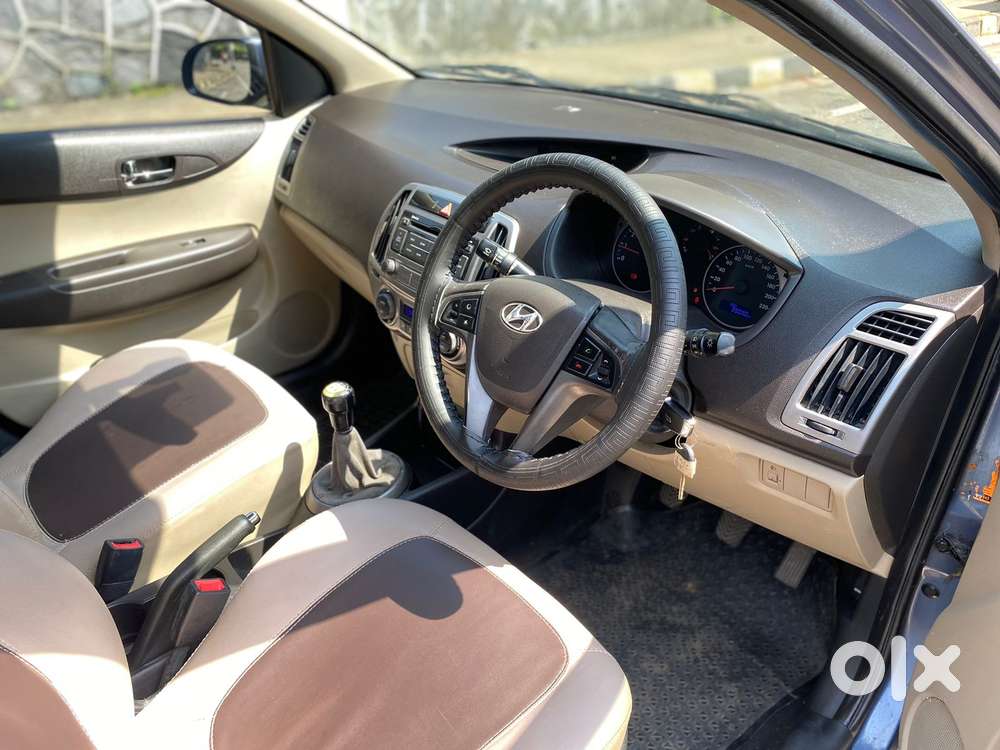 Hyundai I20 Sportz 1.2 Bs-iv, 2013, Petrol