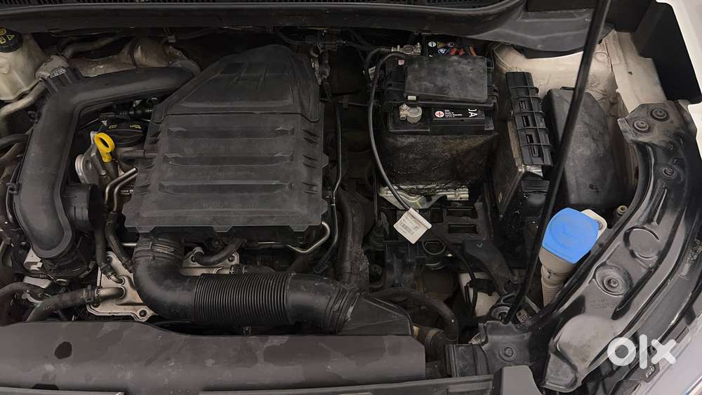 Volkswagen Taigun Topline 1.0 Tsi At (electric Seats), 2021, Petrol