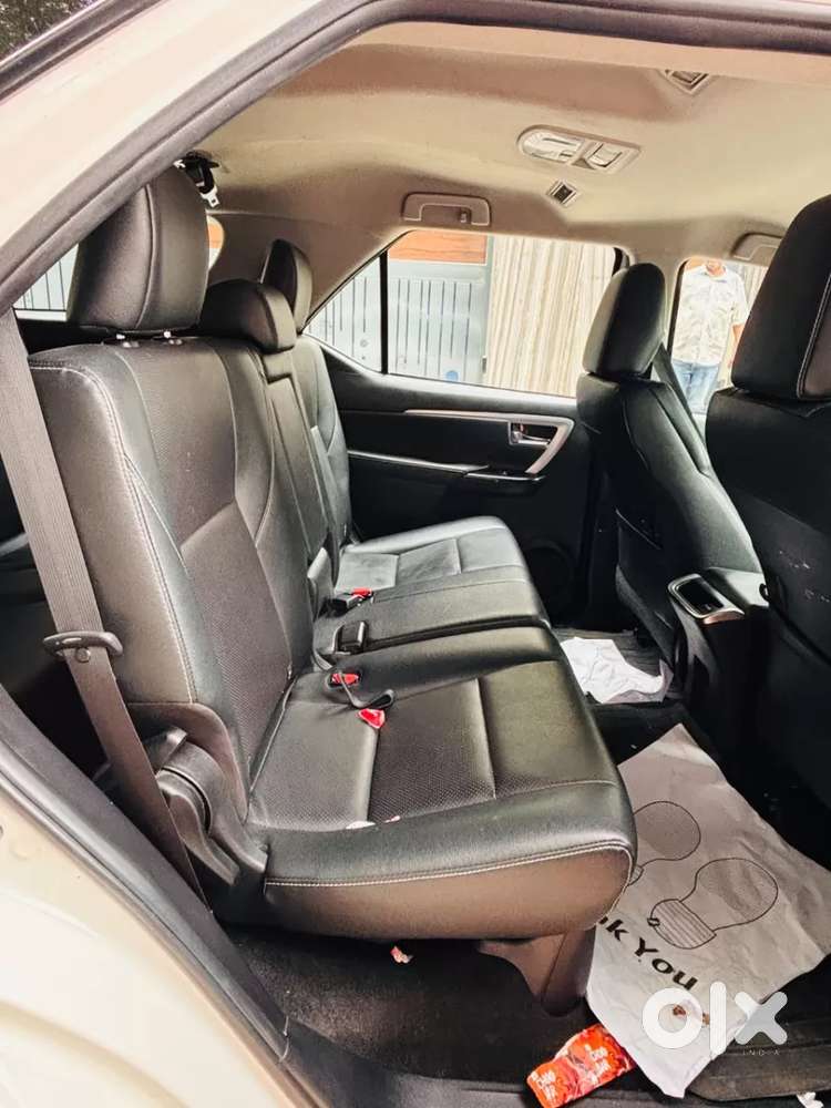 Toyota Fortuner 4x2 At, 2023, Diesel