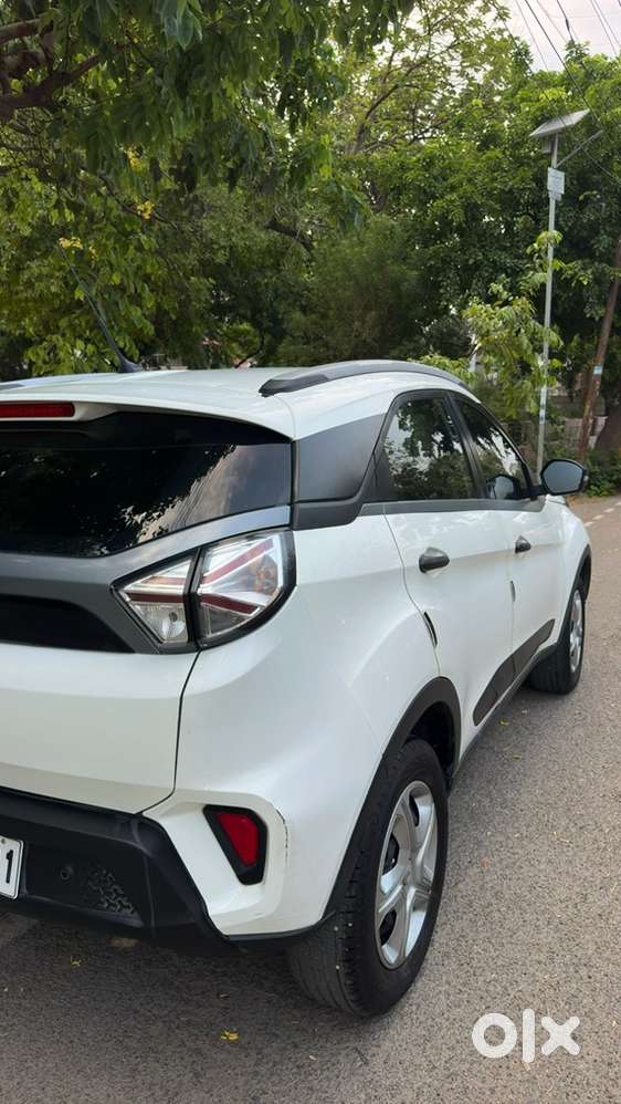 Tata Nexon Petrol 2022