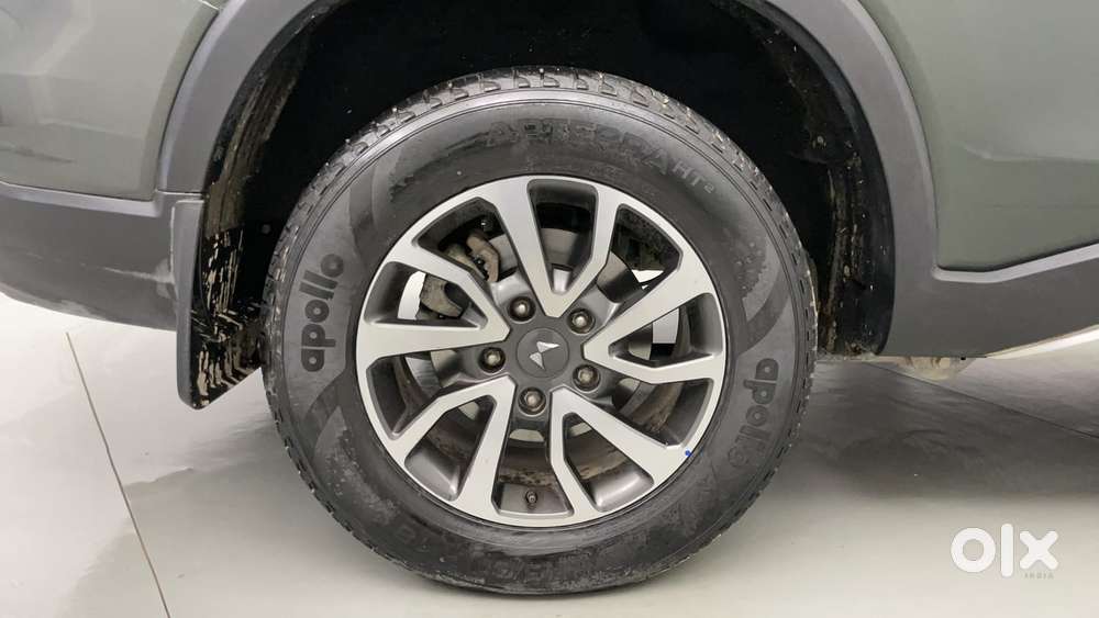 Mahindra Scorpio N Z8 L Petrol At 7 Str, 2022, Petrol