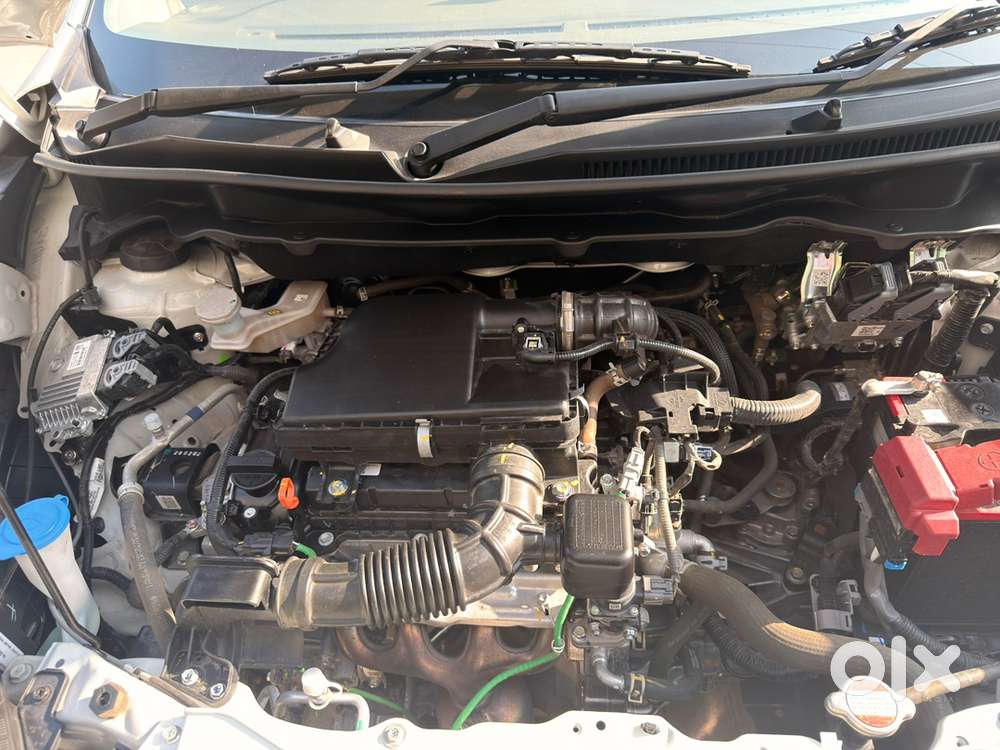 Maruti Ertiga Vxi (o) Cng/petrol 2026