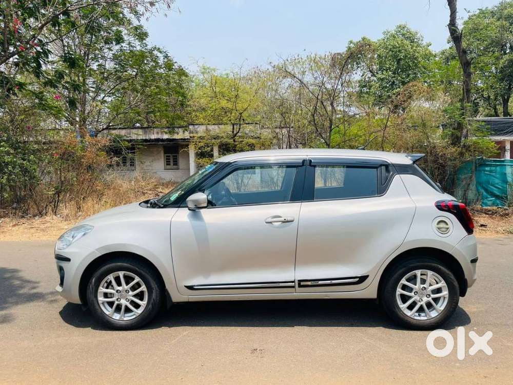 Maruti Suzuki Swift Zxi Plus Dual Tone, 2022, Petrol