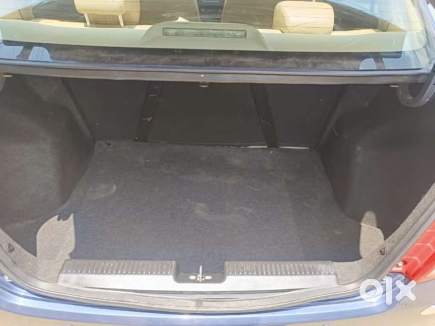 Maruti Suzuki Swift Dzire Zxi + Mt, 2019, Petrol