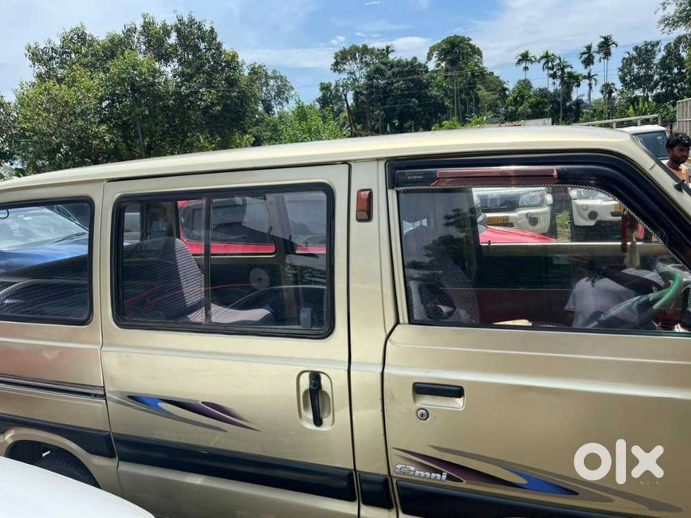 Maruti Suzuki Omni 8 Seater, 2005, Petrol