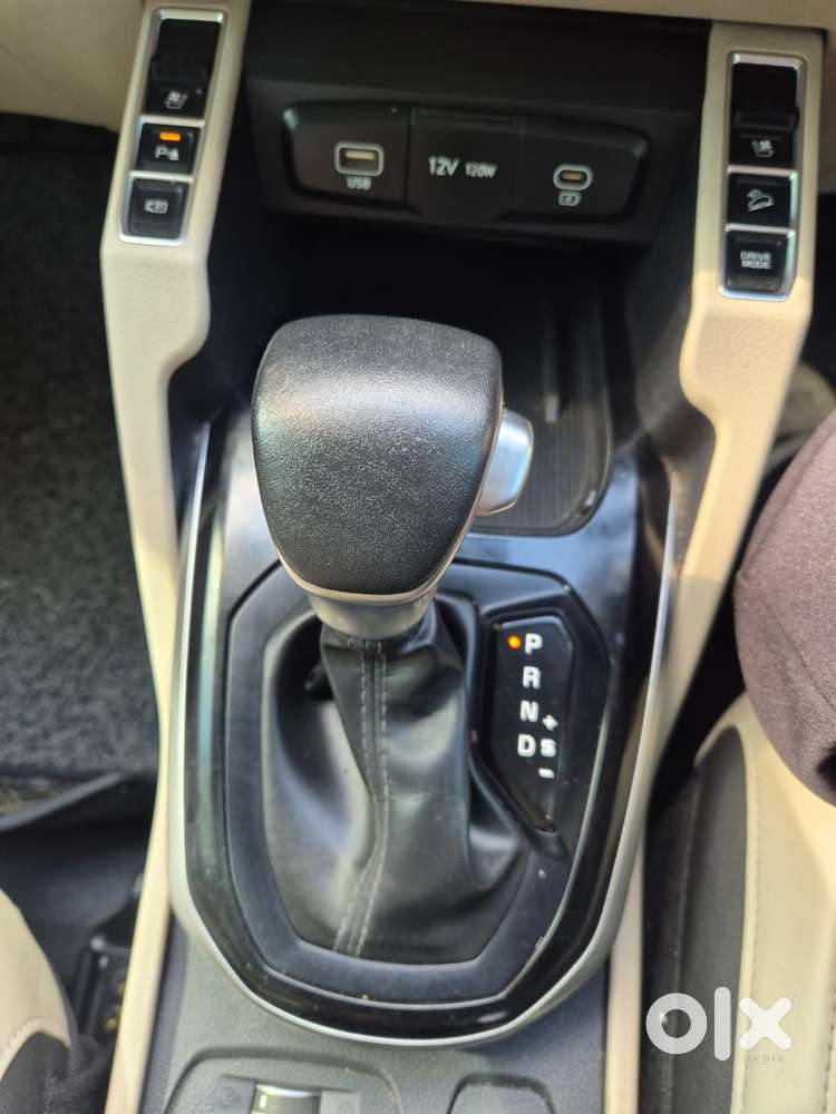 Kia Carens 1.5 Luxury Plus Turbo Dct, 2023, Petrol