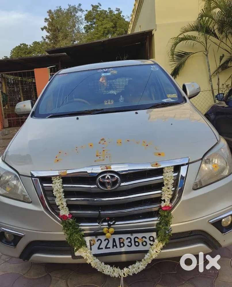 Toyota Innova 2.5 G 2010 Very Good Condition 4 Seal Types Apollo
