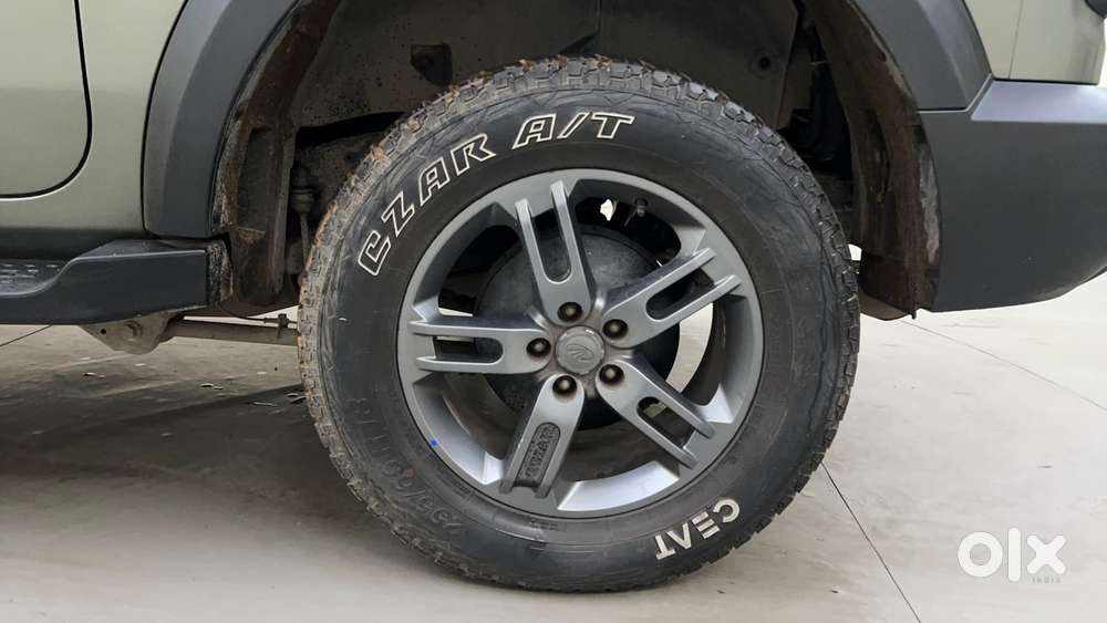 Mahindra Thar Lx Hard Top Petrol Mt 4wd, 2021, Petrol