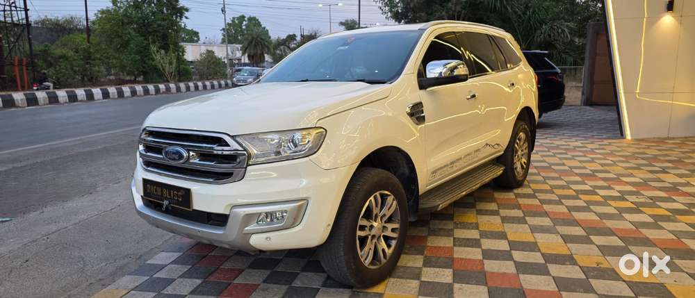 Ford Endeavour 3.2 Titanium At 4x4, 2017, Diesel