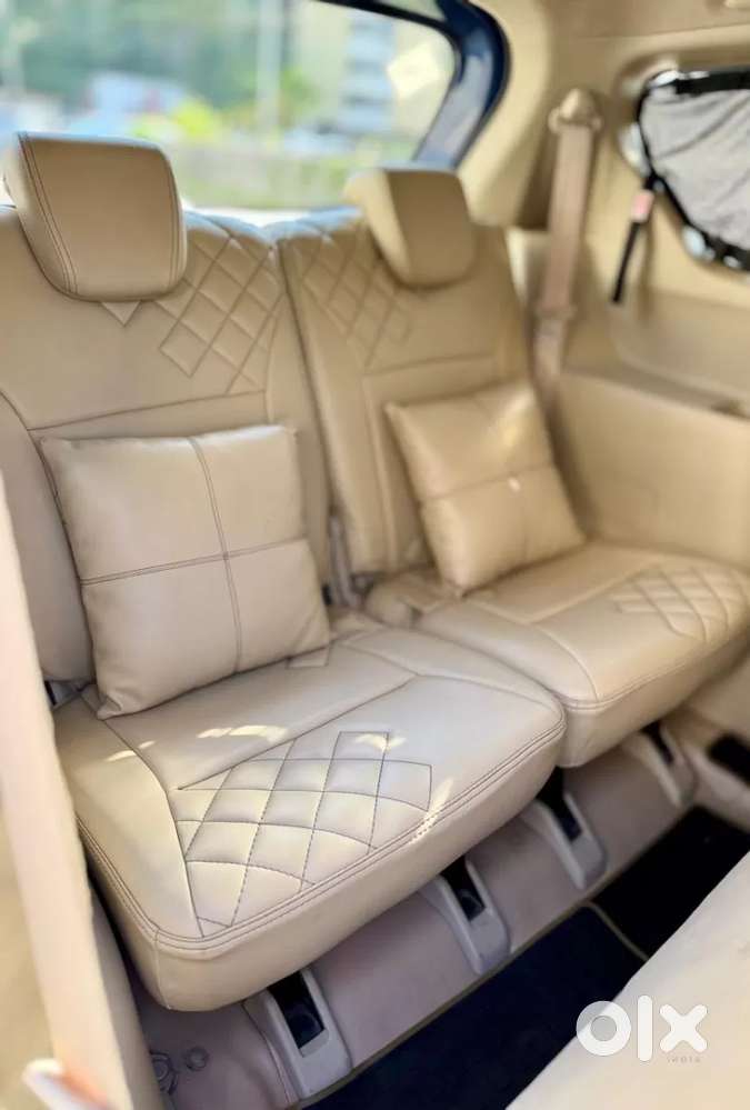 Maruti Suzuki Ertiga 1.5 Vxi, 2022, Petrol